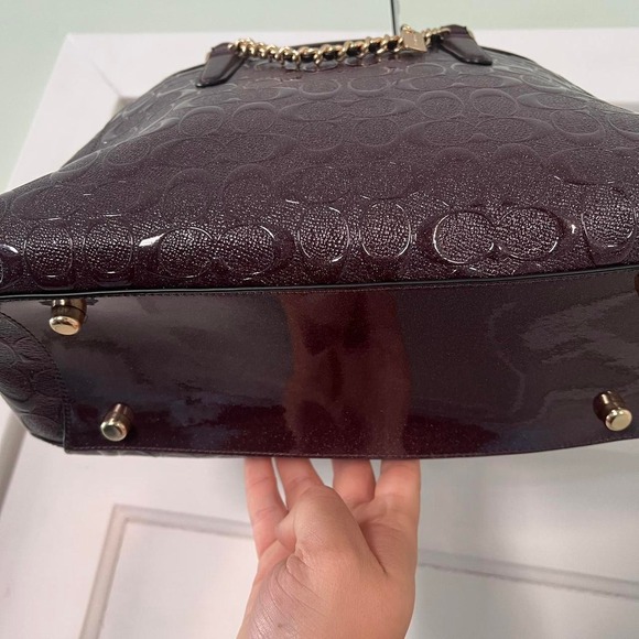 y2k 2000s Coach Margot Carryall Debossed Patent Leather Shoulder bag / handbag main image 6